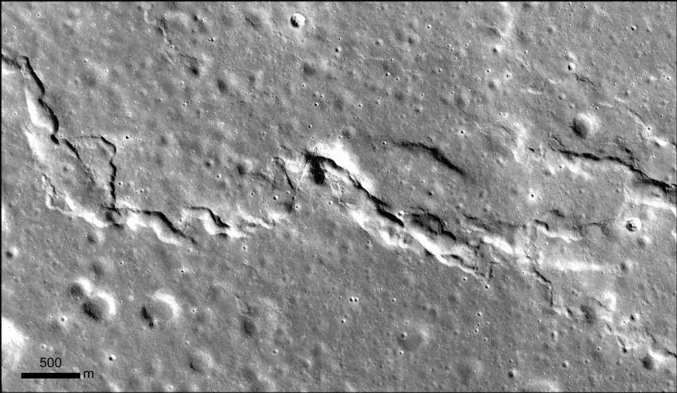 Moon cracks