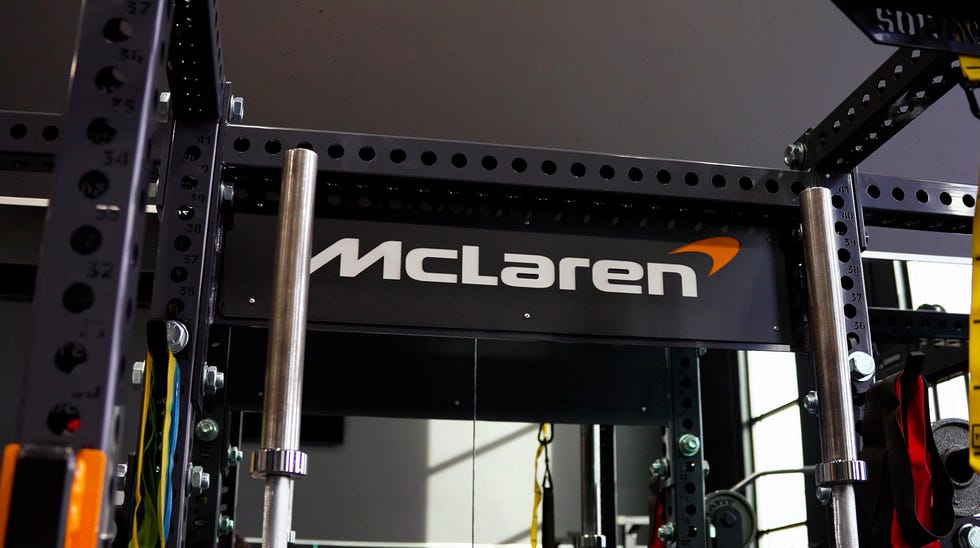 mclaren logo mclaren logo
