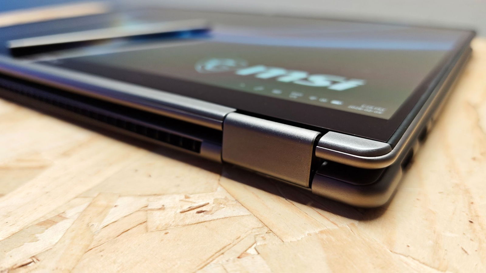 Msi Prestige 14 Flip Ai+ Laptop Review