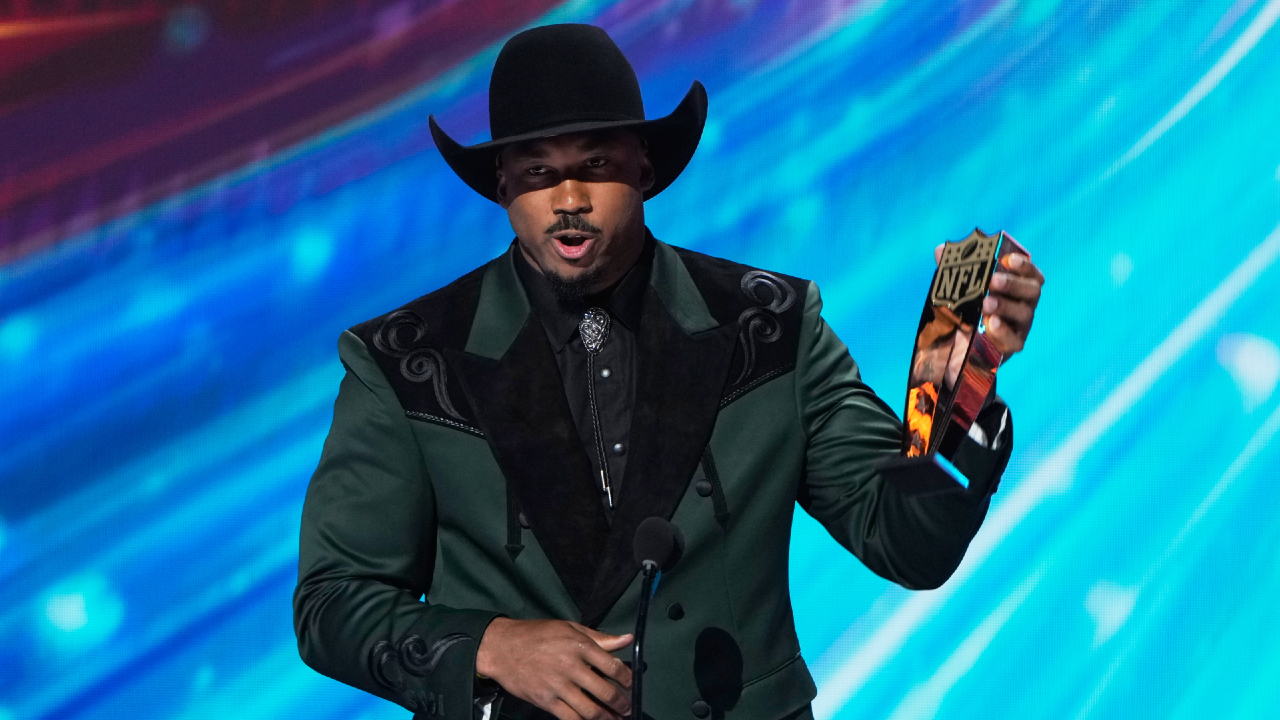 Garrett, Smith-Njigba honoured at NFL awards