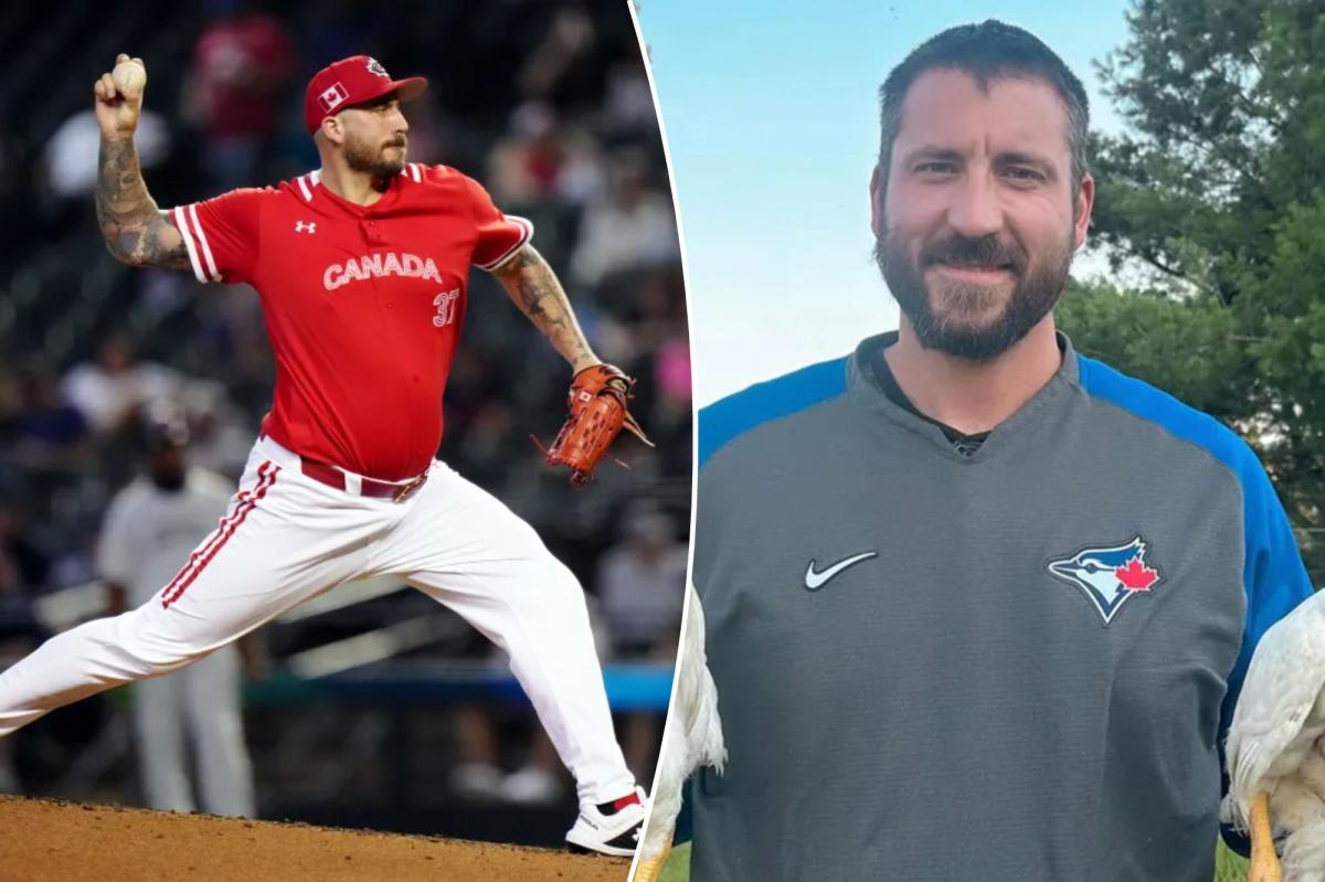 Phillippe Aumont comes out of MLB retirement to sign with Blue Jays