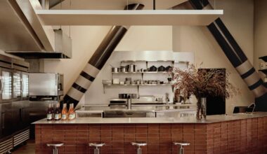 NOUN cafe by Warkentin Associates