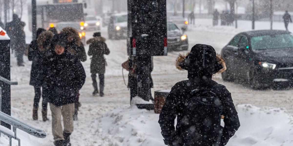Montreal could get dumped with snow this weekend — or dodge the storm completely