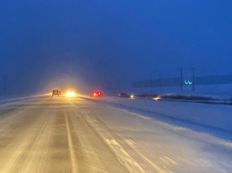 Winter storm shuts down highways in southwestern Manitoba