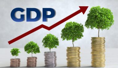 IMF data compares Africa’s biggest economies in 1990 and 2026, showing how South Africa, Egypt and Nigeria dominate growth while the continent still lags global GDP expansion.