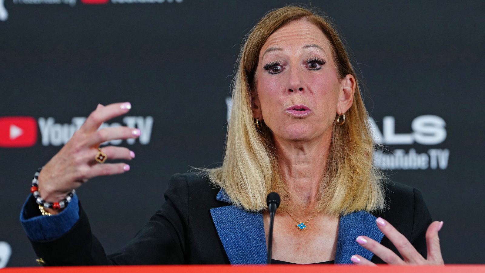 Report: WNBA sets target date for CBA to not impact season