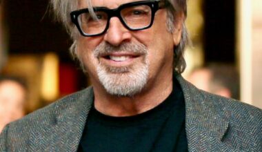 Robert Carradine Dies At Age 71