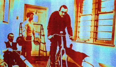 How to Stick to a Workout Routine, According to Experts