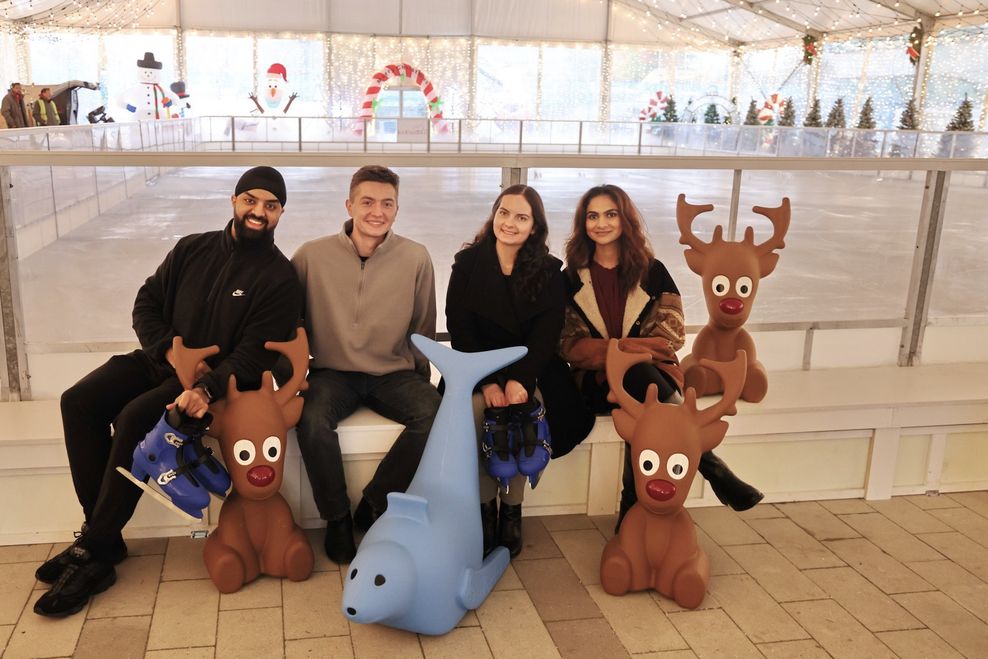 surrey civic plaza ice rink