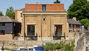 Felix Lewis Architects transforms boiler house into workspace