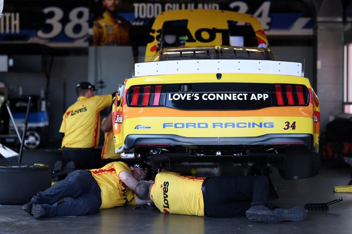 Todd Gilliland, Front Row Motorsports Ford