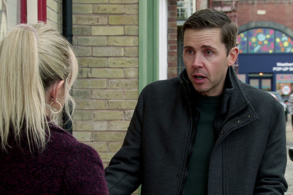 Todd Grimshaw, Sarah Barlow, Coronation Street todd grimshaw, sarah barlow, coronation street
