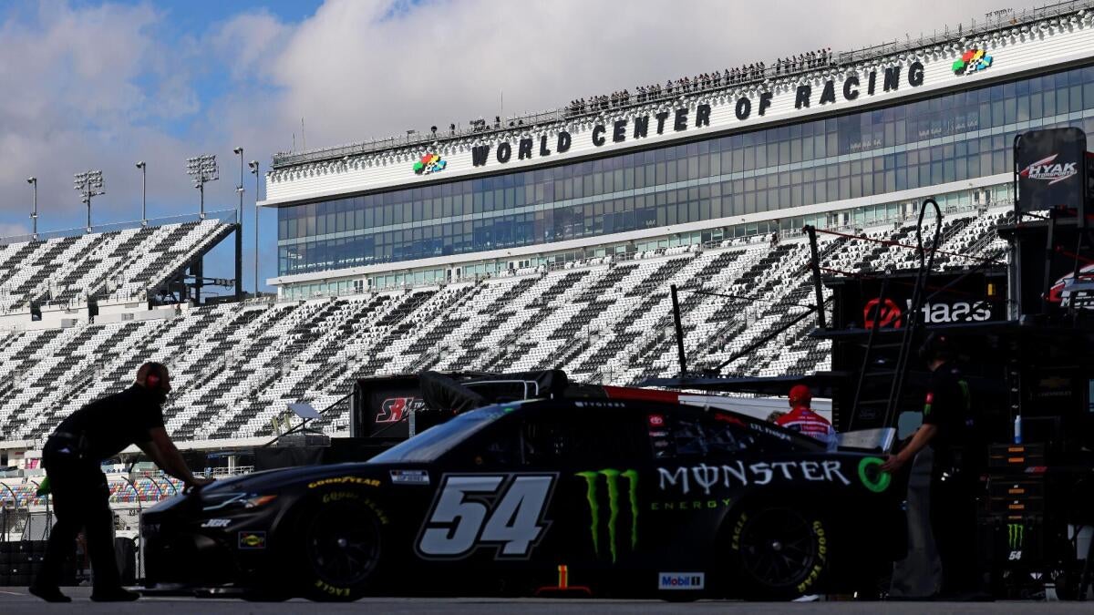 2026 Daytona 500 odds, props: Picks, predictions from proven NASCAR experts