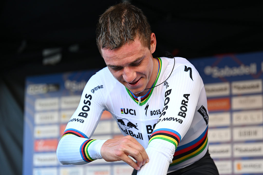 ALGINET, SPAIN - FEBRUARY 05: Stage winner Remco Evenepoel of Belgium and Team Red Bull - BORA - hansgrohe cools down after the 77th Volta Comunitat Valenciana 2026, Stage 2 a 17km individual time trial stage from Carlet to Alginet on February 05, 2026 in Alginet, Spain. (Photo by Szymon Gruchalski/Getty Images)