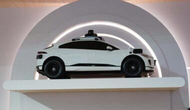 Waymo's Expansion Is Leaving Tesla In The Dust