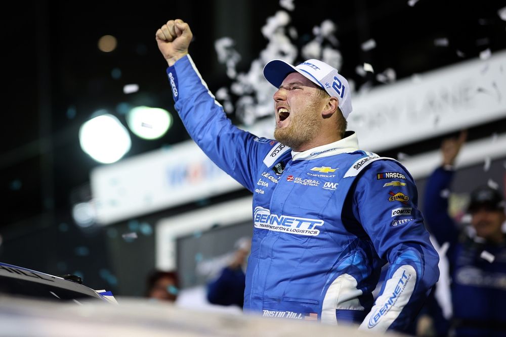 Winner Austin Hill, No. 21 Richard Childress Racing Chevrolet