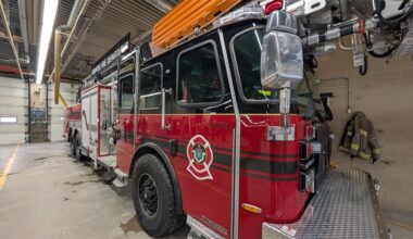 Winnipeg firefighters respond to fire in 2-storey rooming house