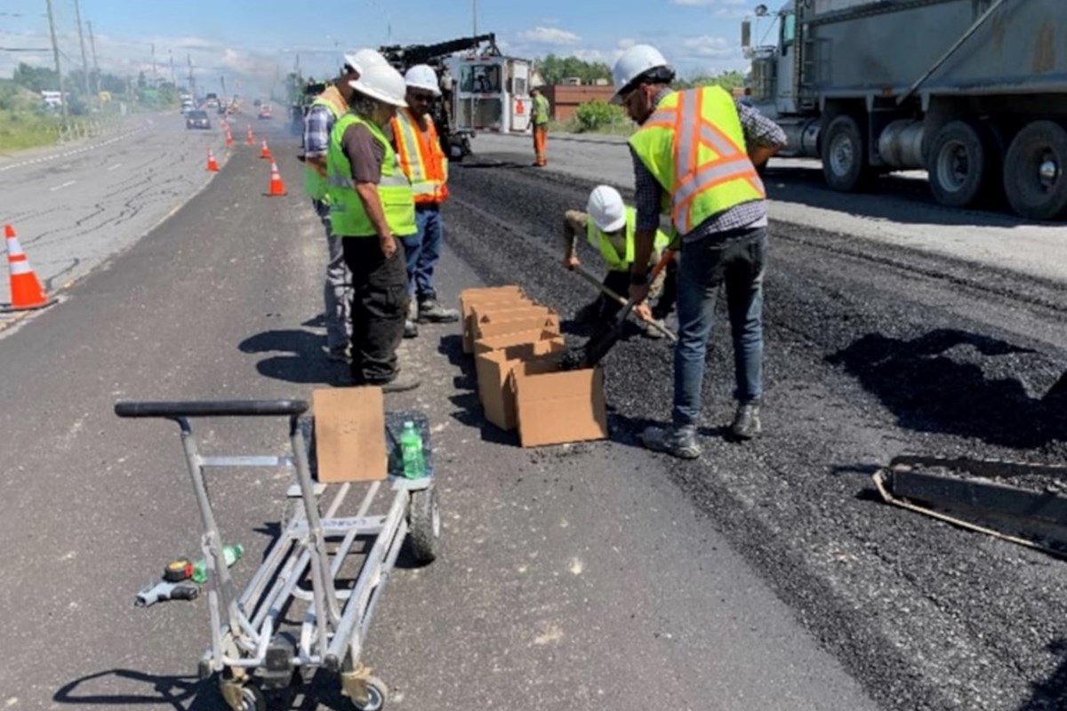 Hot-in-place asphalt recycling process hailed by Good Roads