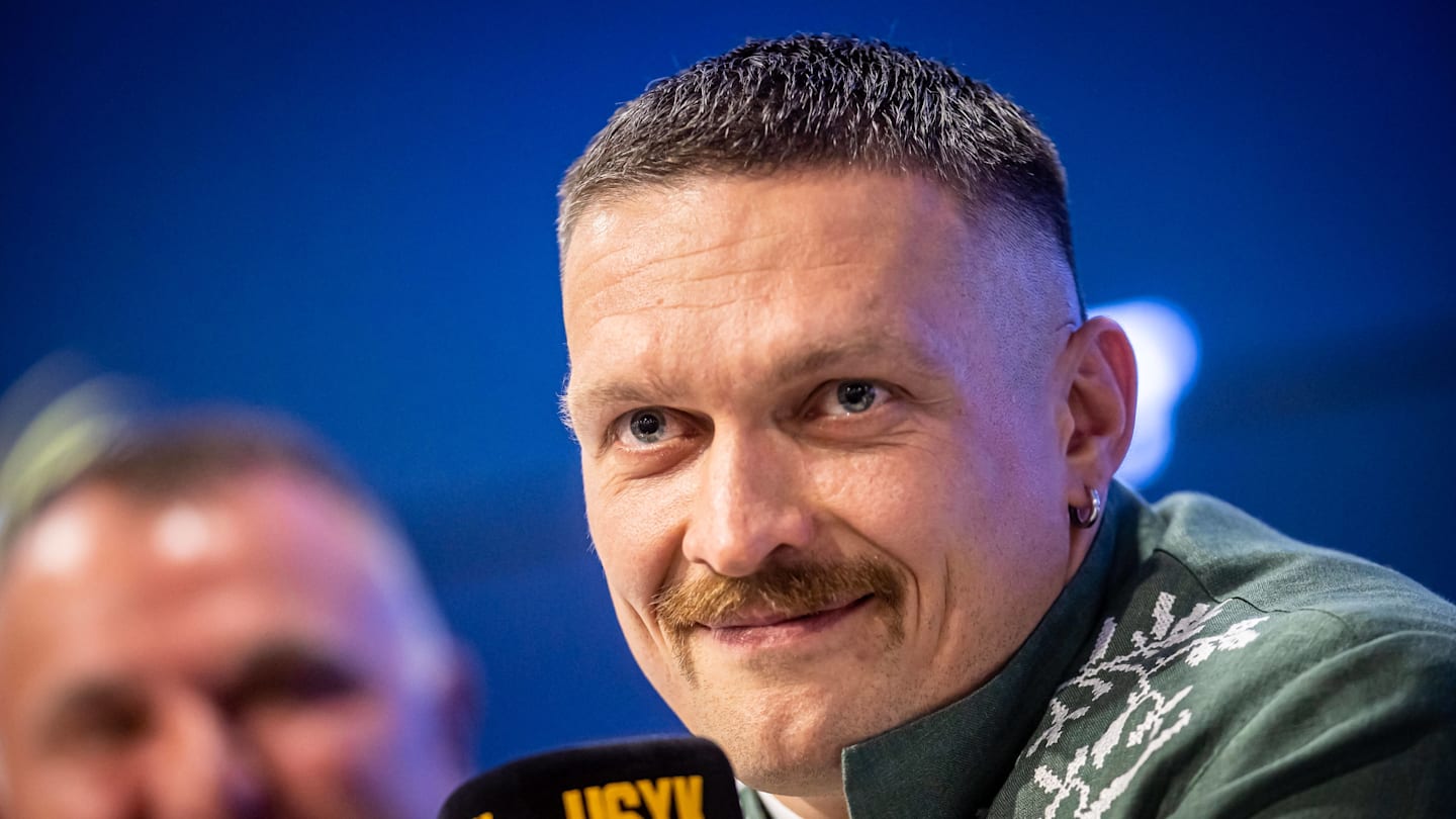 Oleksandr Usyk Names Surprising Heavyweight as Hardest Puncher