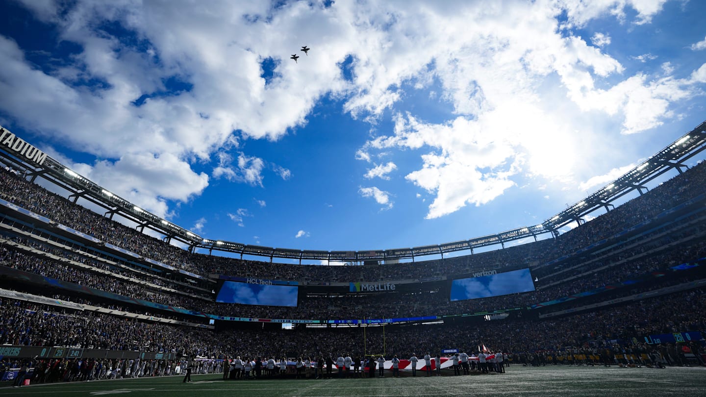 Giants Reportedly Emerge As Suitor for Longtime Jets O-Lineman