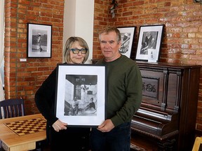 Photo exhibit, Tecumseh Park, neighbourhood, Chatham