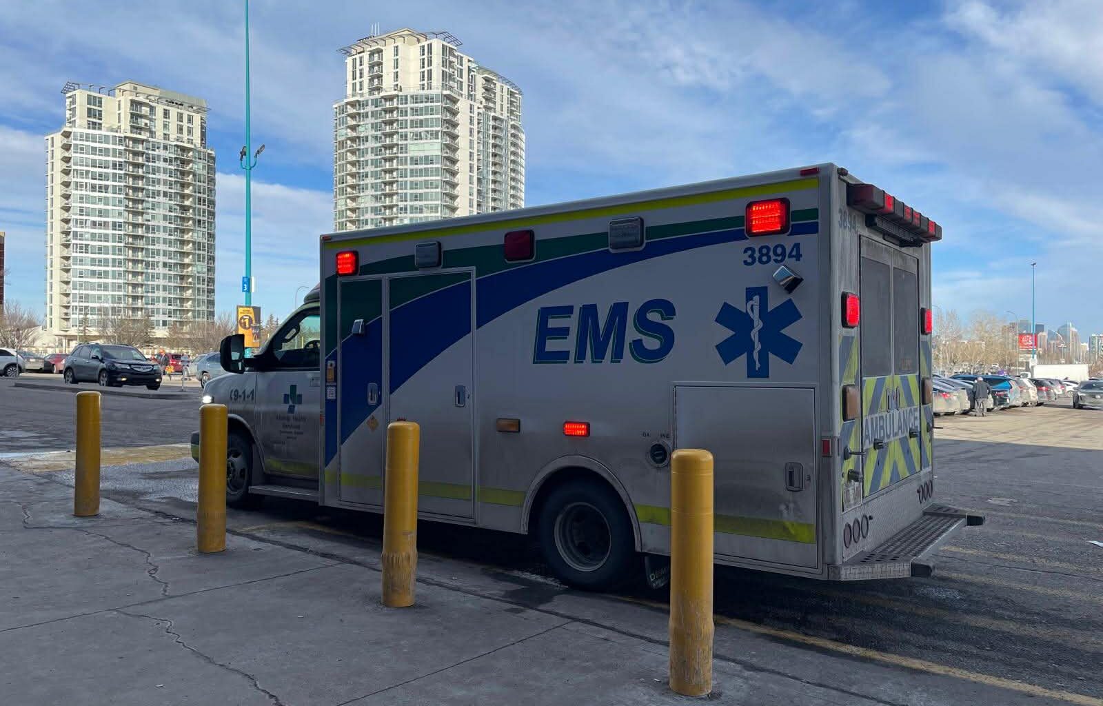 Nearly 40% of EMS calls don’t require transport — new pilot launching in Calgary - DiscoverAirdrie.com