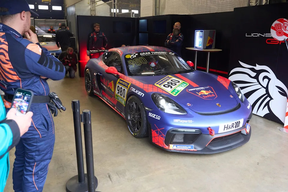 1000km race on the nürburgring