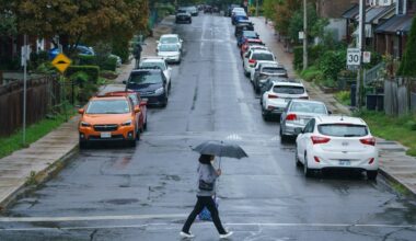 Rain triggers water safety warning in Toronto
