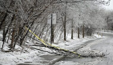 Weatheradio going off the air as Environment Canada moves emphasis to online and apps