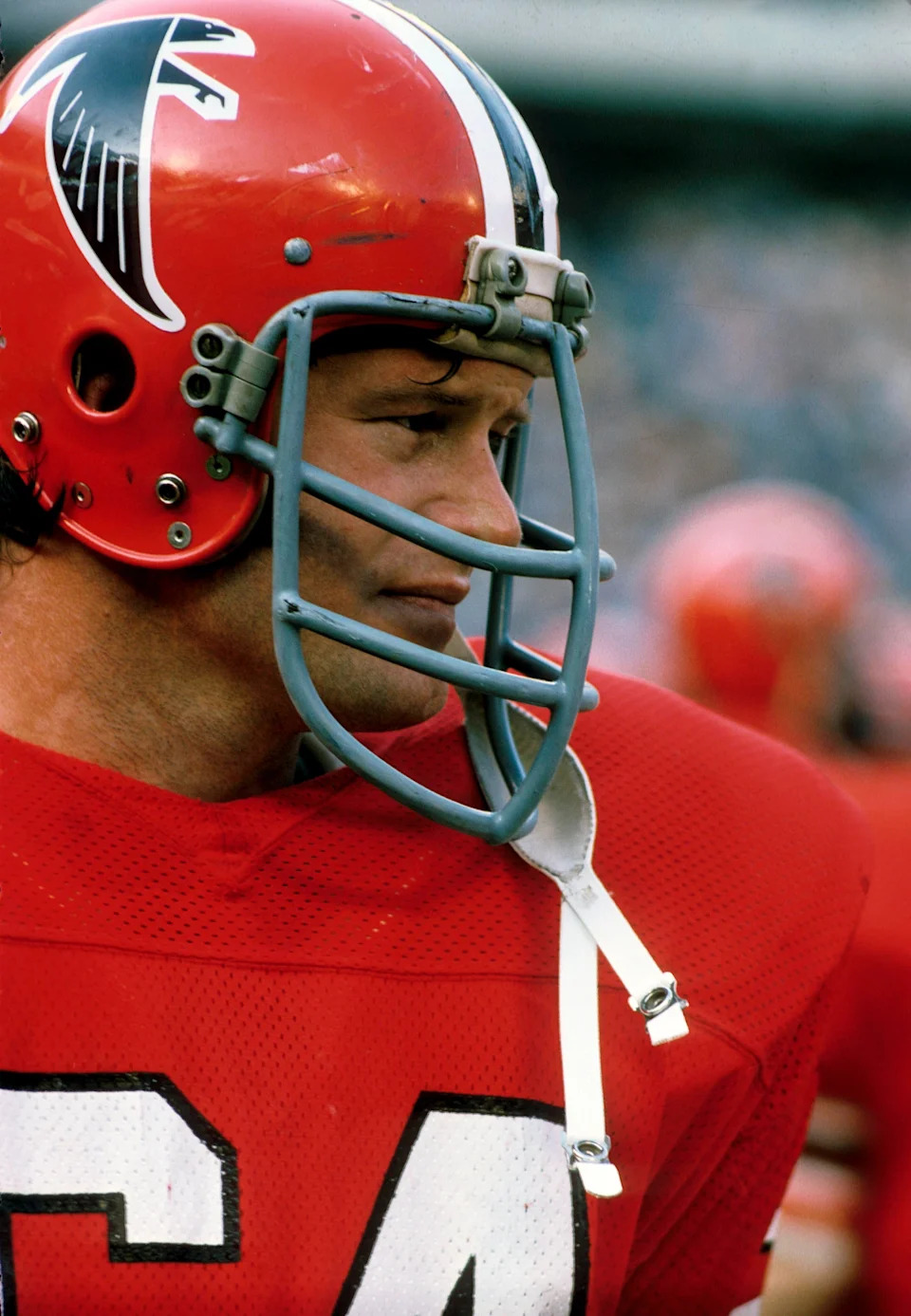 Atlanta Falcons guard Royce Smith on the sideline during the 1974 season at Fulton County Stadium.