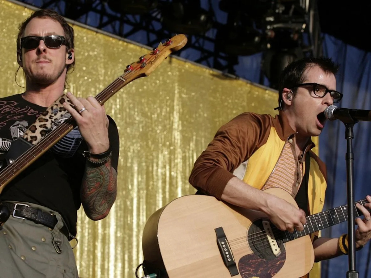 Weezer in Vancouver: What to know about the concert