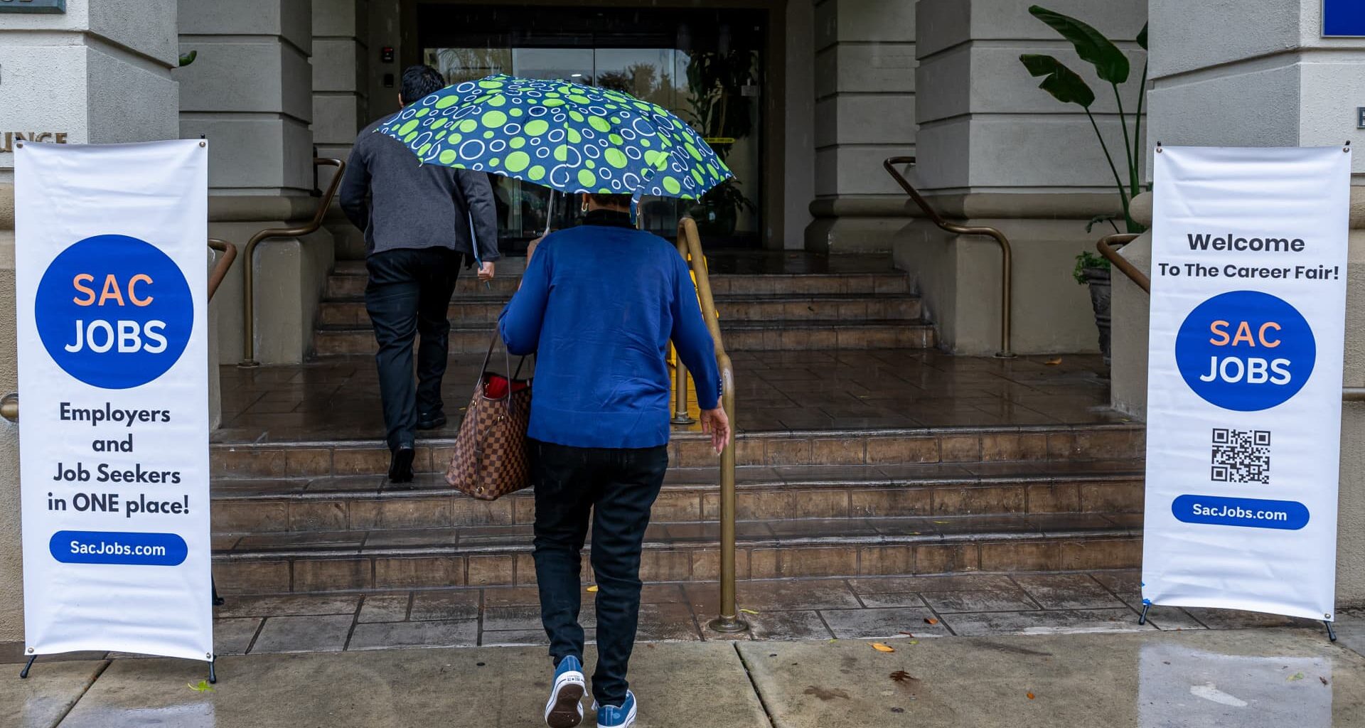 'It's the beginning' — Cramer warns the weak payroll report shows AI-related job losses are here