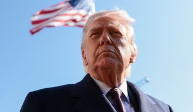 Trump faces an AI data center power dilemma ahead of midterms