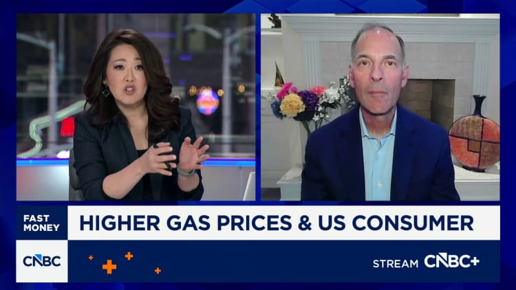 Higher oil prices will lead to more inflation, says Moody's Mark Zandi