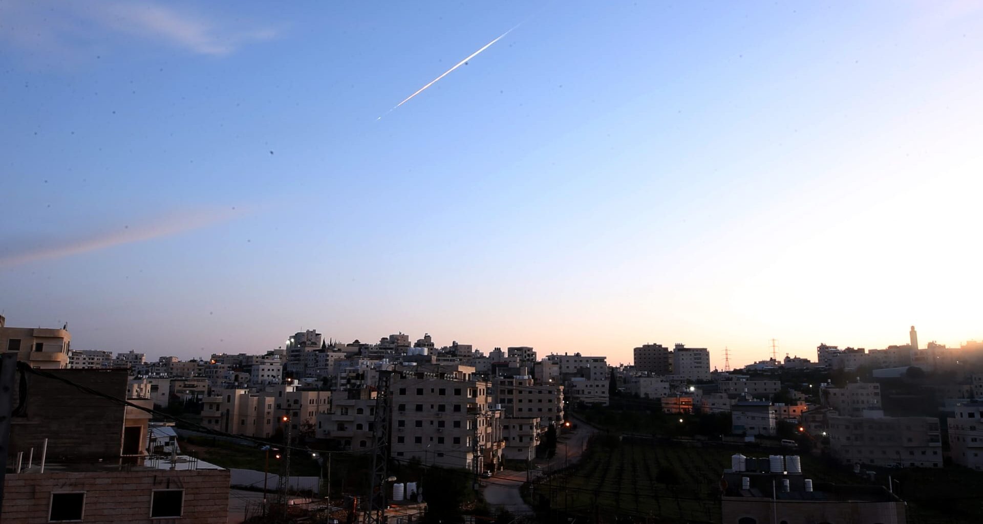 Asia-Pacific markets fall amid crude oil prices volatility