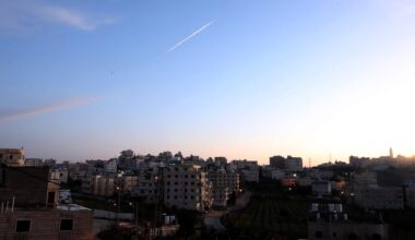 Asia-Pacific markets fall amid crude oil prices volatility