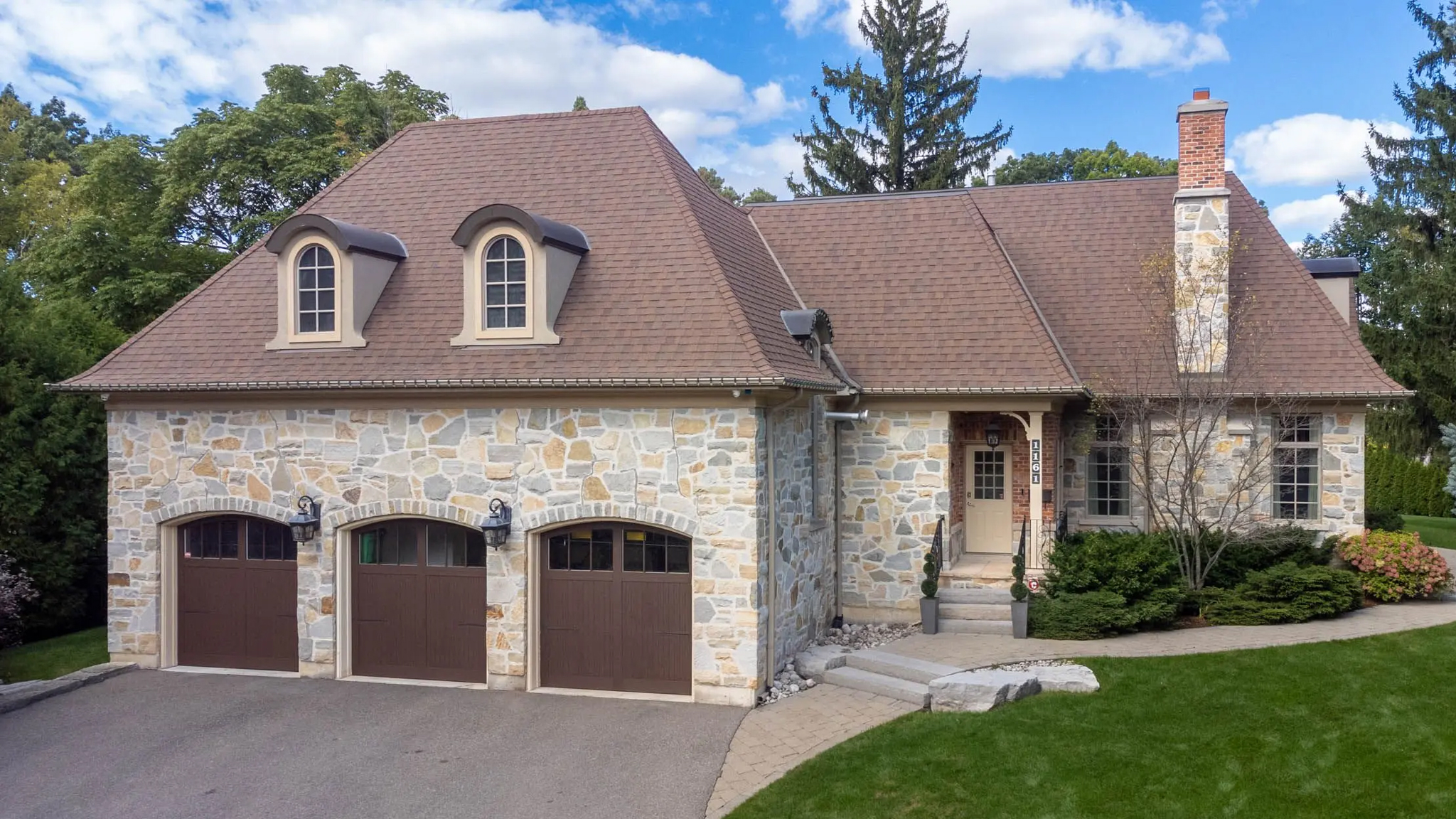 1161 tecumseh park drive mississauga