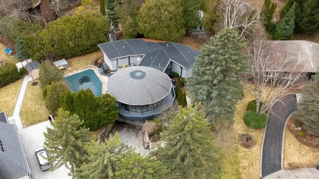 1352 nocturne court mississauga