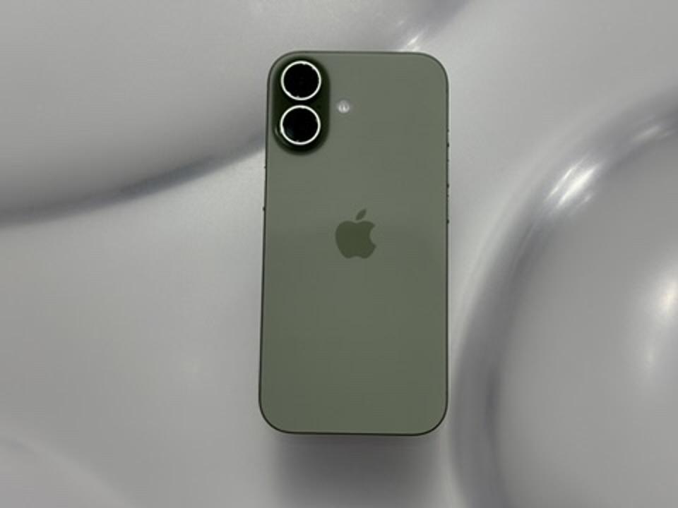 iOS 26.4: New iPhone Update With Surprise Major Change Is Just Hours Away