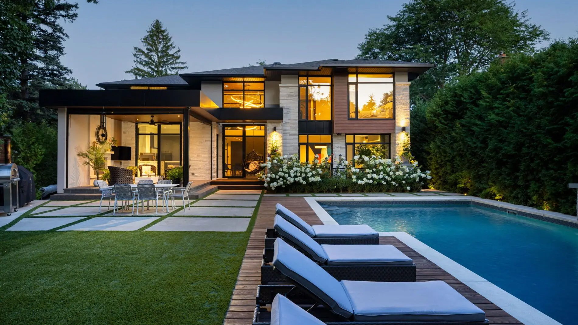 1471 rogerswood court