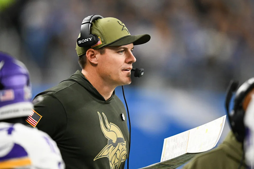 Nov 2, 2025; Detroit, Michigan, USA; Minnesota Vikings head coach Kevin O'Connell looks on during the first quarter against the Detroit Lions at Ford Field. Mandatory Credit: Lon Horwedel-Imagn Images© Lon Horwedel-Imagn Images