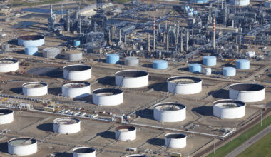 Alberta oil refinery
