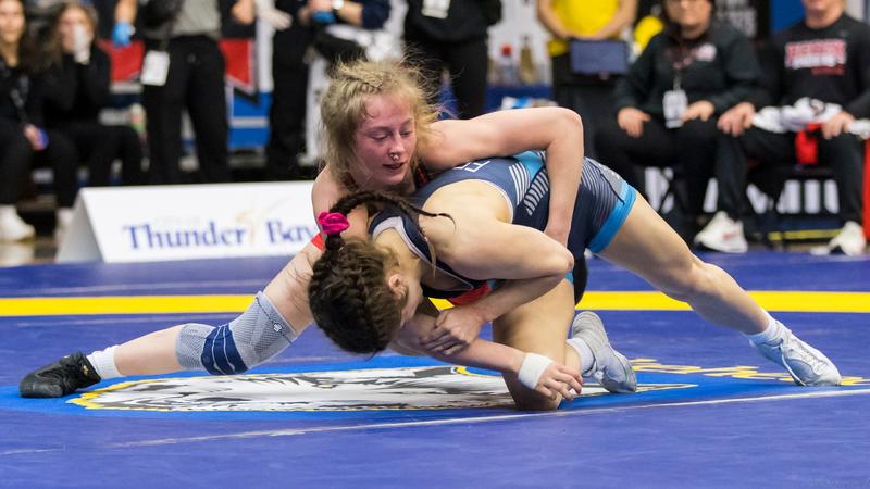 Dinos women claim silver after down-to-the-wire finish at nationals