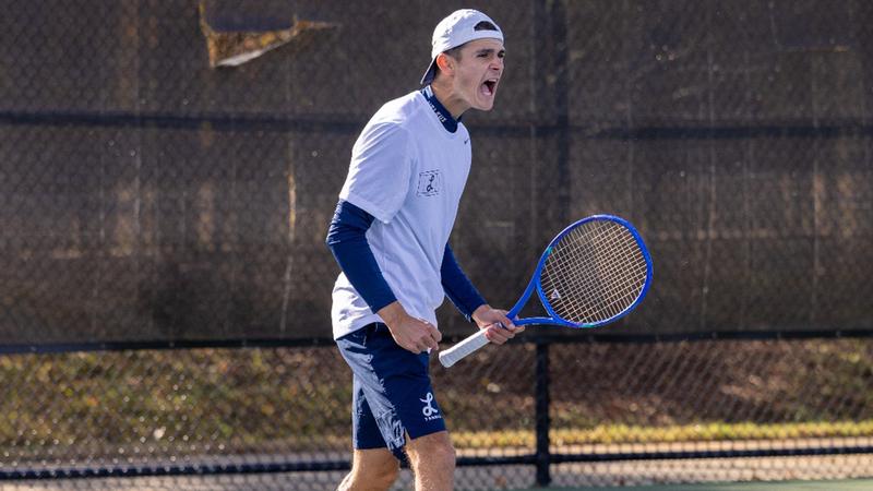 Men’s Tennis Comes Back to Beat Hampton, 4-2