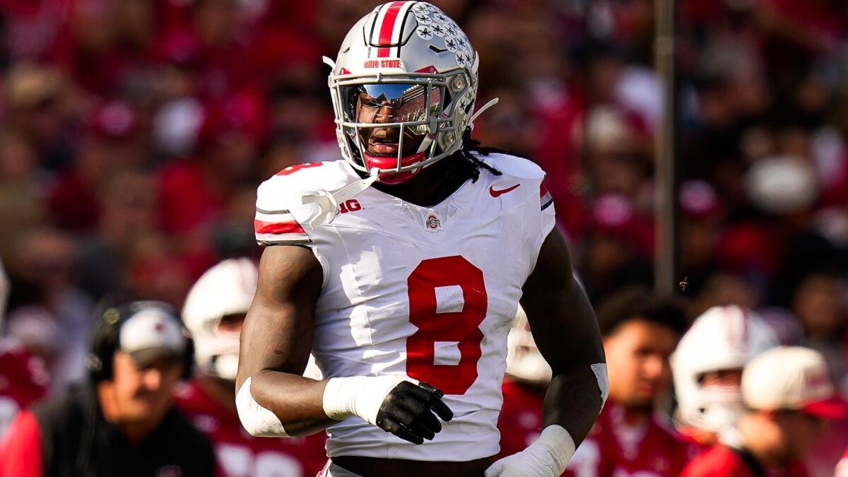 Jets favored to select Ohio State LB Arvell Reese in latest NFL Draft odds