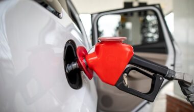 How the U.S.-Iran conflict is impacting gas prices in Canada