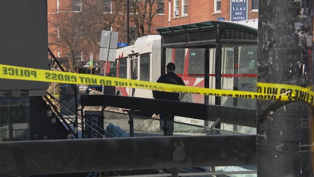 Woman injured by OC Transpo bus on Elgin Street