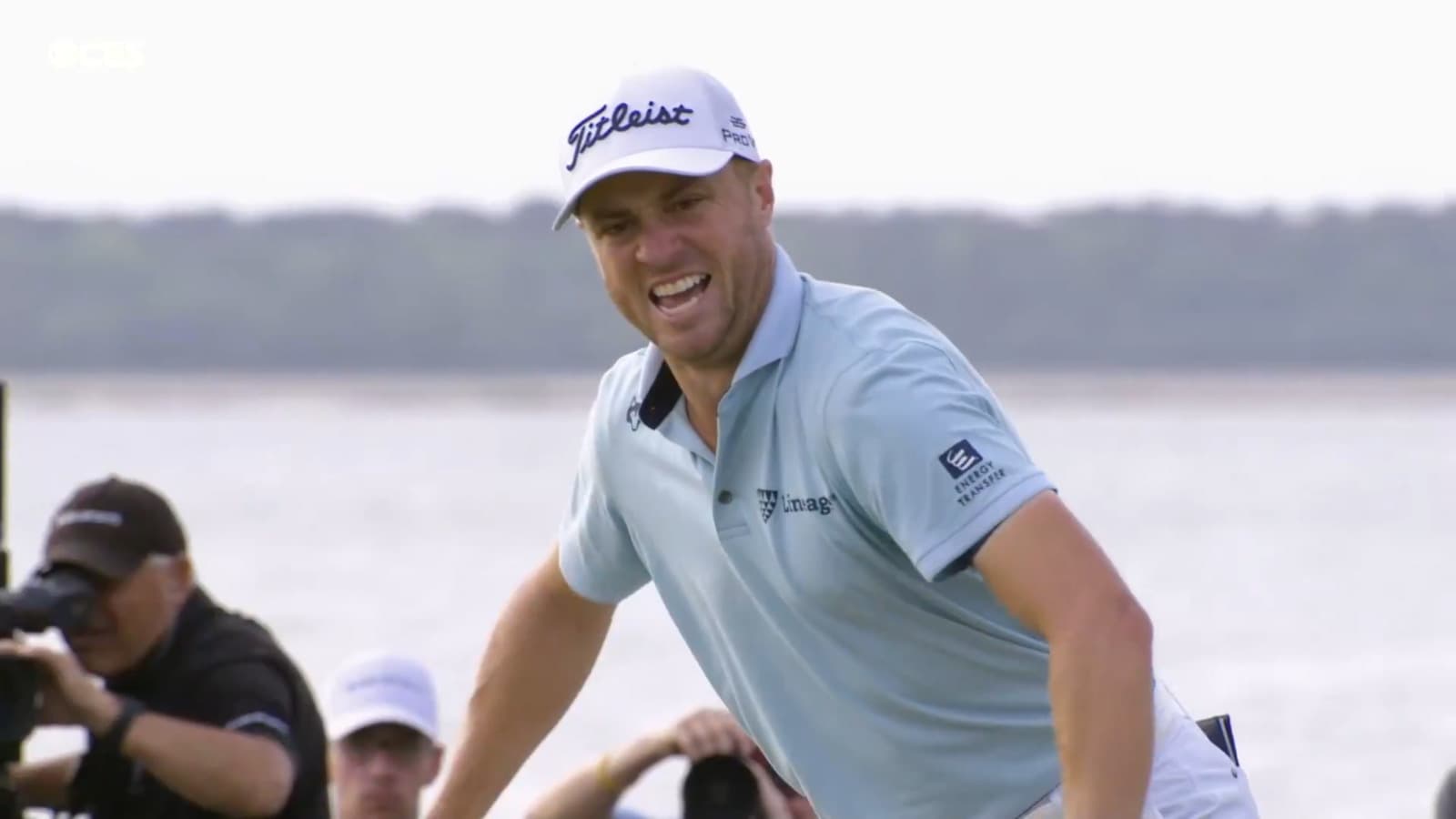 Justin Thomas drains birdie putt to win RBC Heritage