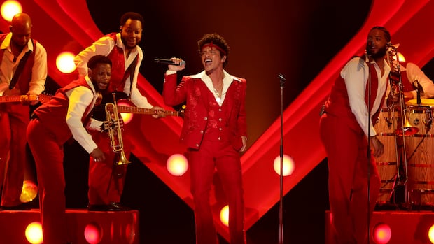 On The Romantic, Bruno Mars rejects innovation and embraces nostalgia