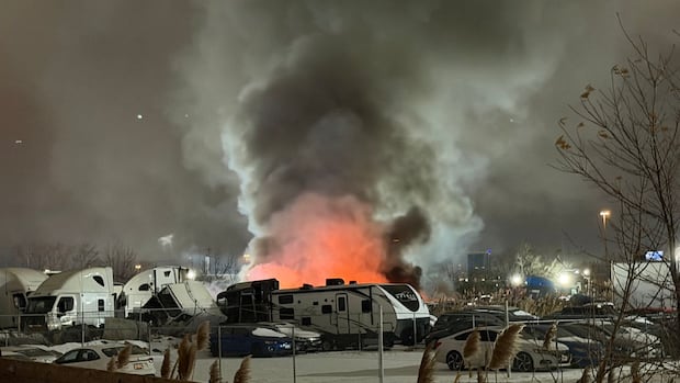 Brampton tow truck fires being investigated as arson: Peel police